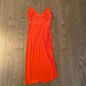 New w/tags slinky sexy club L orange midi dress